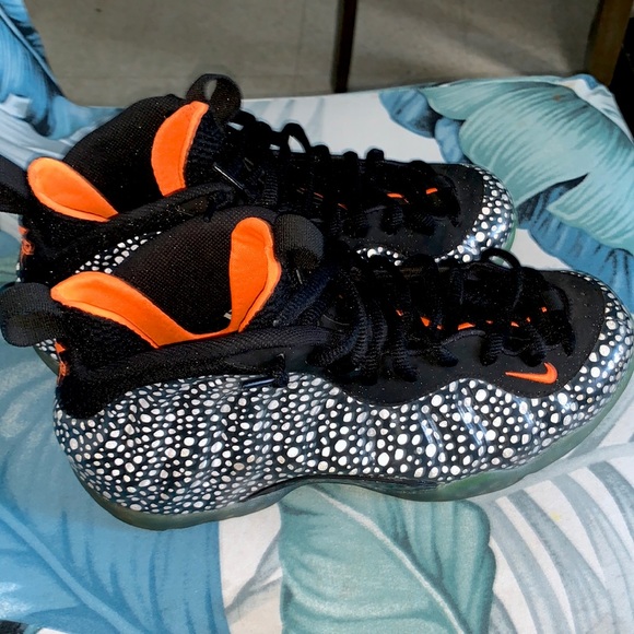 Nike air foamposite one prm “safari” selling them because I don’t use them - Picture 1 of 3